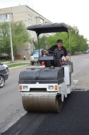 Дороги сделают гладкими и украсят скульптурами