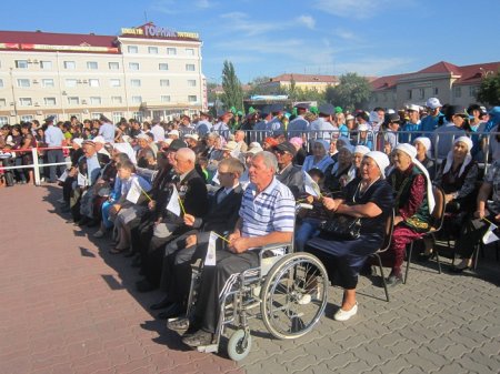 Отпраздновали по-семейному!