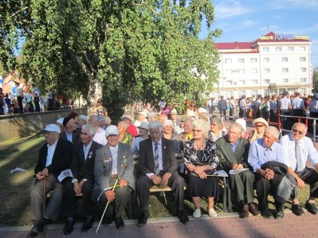 Отпраздновали по-семейному!