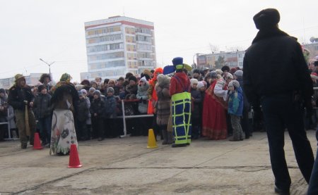 Зиму проводили, «солнцем» и дымом закусили!