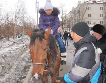 Армысың, Әз Наурыз!