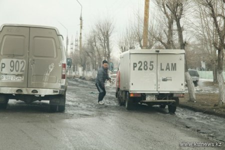 До 10 апреля чиновники города должны предоставить акиму Костаная дефектную ведомость по всем дорогам