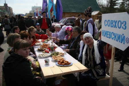 Костанайцы с размахом отпраздновали день единства народов Казахстана