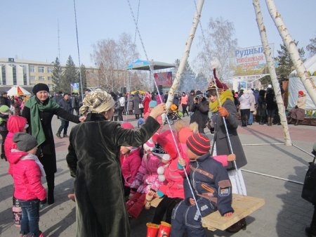 Поздравления за поздравлениями