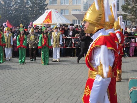 Поздравления за поздравлениями