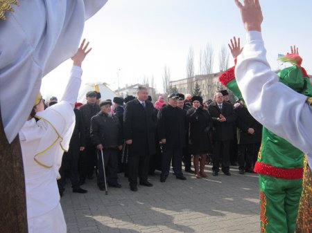 Поздравления за поздравлениями