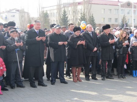 Поздравления за поздравлениями