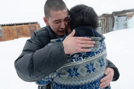 В Костанайской области воспитанник детского дома в 24 года нашел родную маму (фото)