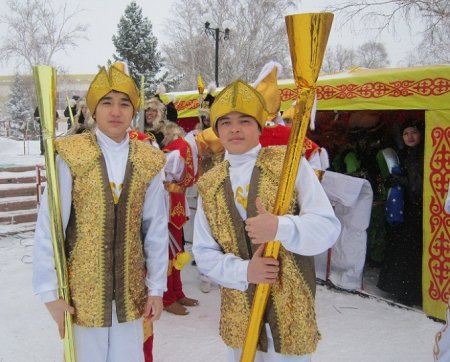 Наурыз: и снег, и солнце