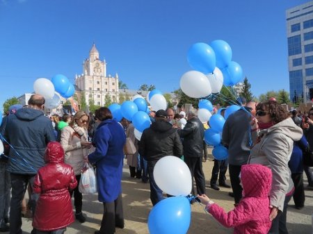 Тысячи костанайцев приняли участие в акции «Бессмертный полк»