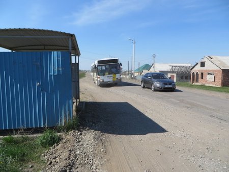 Водители бьют тревогу и жалуются во все инстанции на раздолбанные дороги в Затобольске и Заречном