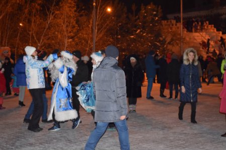 Как костанайцы встречают Новый год - в фотографиях самих костанайцев