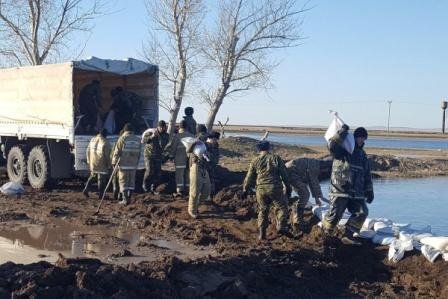 Когда метеостанций не хватает, а дамбы давно обветшали - паводка боится даже столица