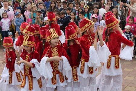 Защитить детей от скуки