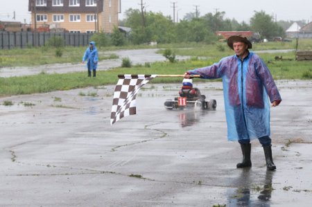 В Костанае прошел первый этап чемпионата РК по картингу в национальных категориях