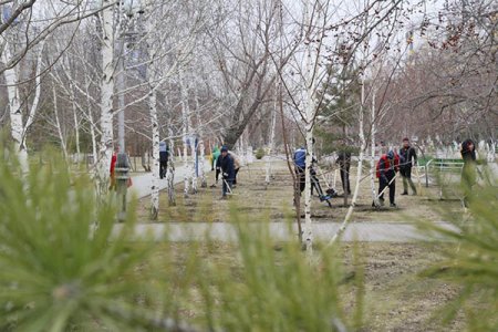 Двухмесячник по саночистке начался в Костанае с общегородского субботника