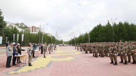 Присяга выпускников военной кафедры КГУ в Костанае прошла с участием главы МОН РК